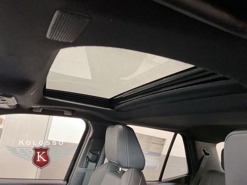 New 2025 Toyota 4Runner TRD Off-Road Premium image 17