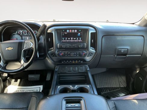 Used 2017 Chevrolet Silverado 1500 LTZ Z71 w/ LTZ Plus Package AWD/4WD image 17