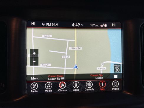 Used 2017 Dodge Charger SXT w/ AWD Plus Group image 22