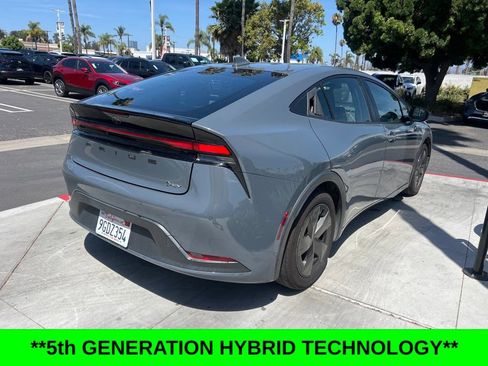 Used 2023 Toyota Prius LE FWD image 5