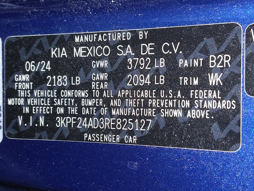 Used 2024 Kia Forte LXS FWD image 33