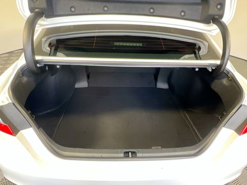 Used 2022 Toyota Camry LE image 34