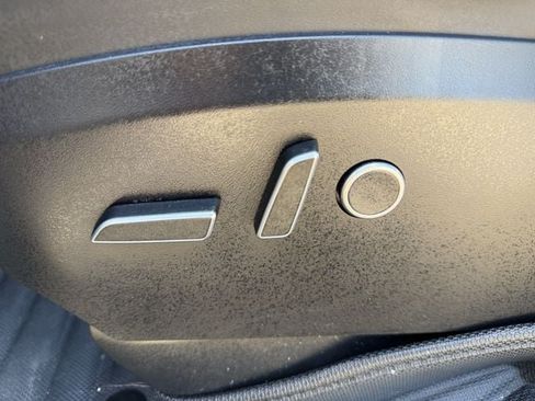 Used 2023 Tesla Model X AWD/4WD image 24