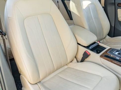 Used 2018 Audi Q5 2.0T Premium image 46