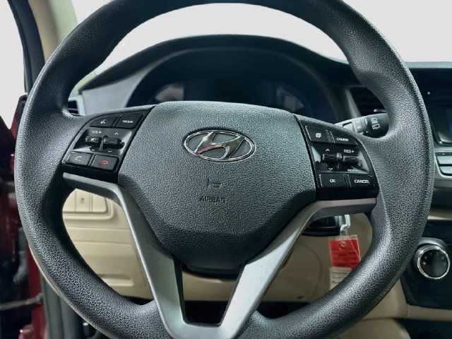 Used 2017 Hyundai Tucson SE w/ SE Popular Package 02 AWD/4WD image 8