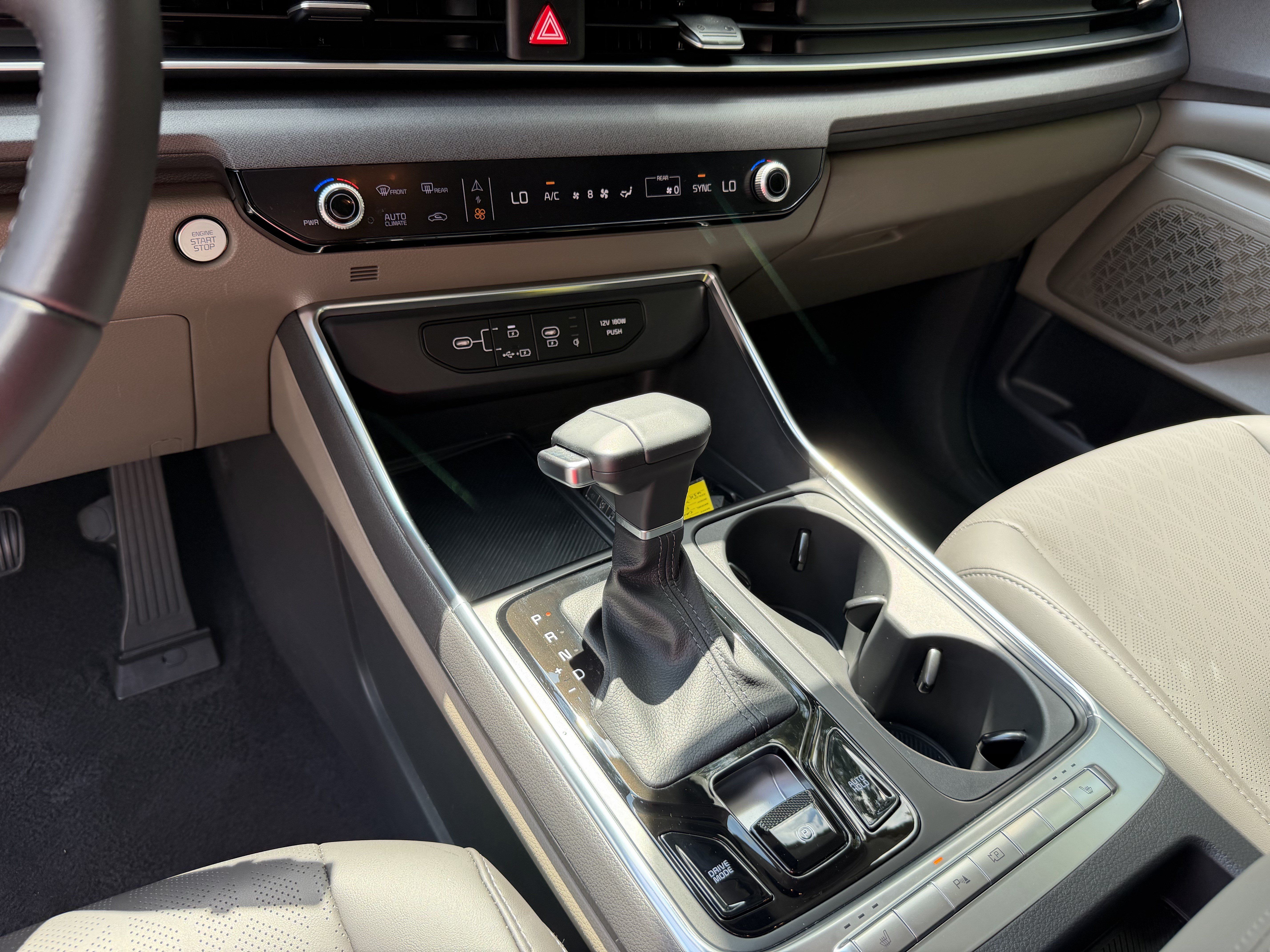 Certified 2026 Kia Carnival EX FWD image 28