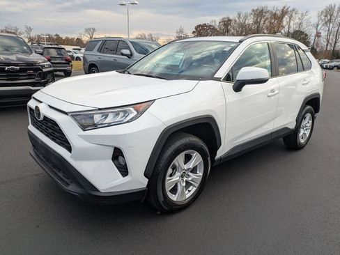 Certified 2021 Toyota RAV4 XLE w/ Convenience Package image 7