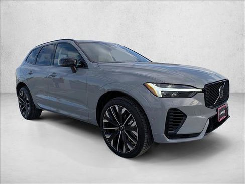 New 2026 Volvo XC60 T8 Ultra w/ Protection Package Premier image 7