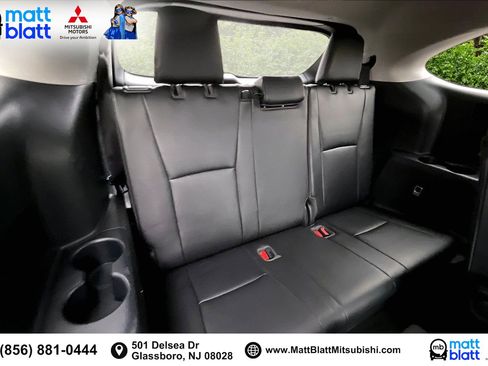 Used 2022 Toyota Highlander XLE image 29