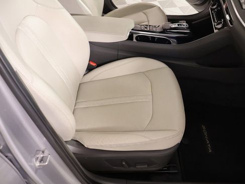 Used 2023 Hyundai Sonata Limited w/ Cargo Package image 14