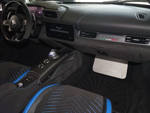 Used 2022 Maserati MC20 Coupe RWD image 15