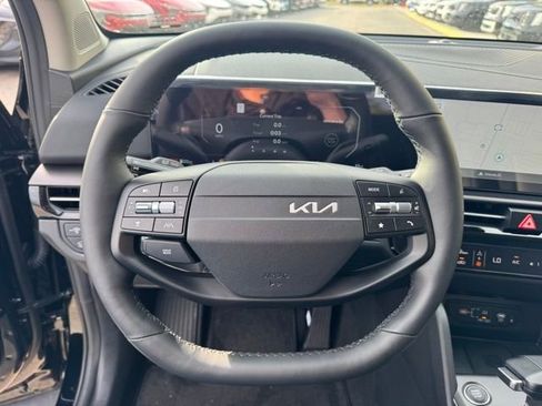 New 2026 Kia Sportage SX FWD image 28