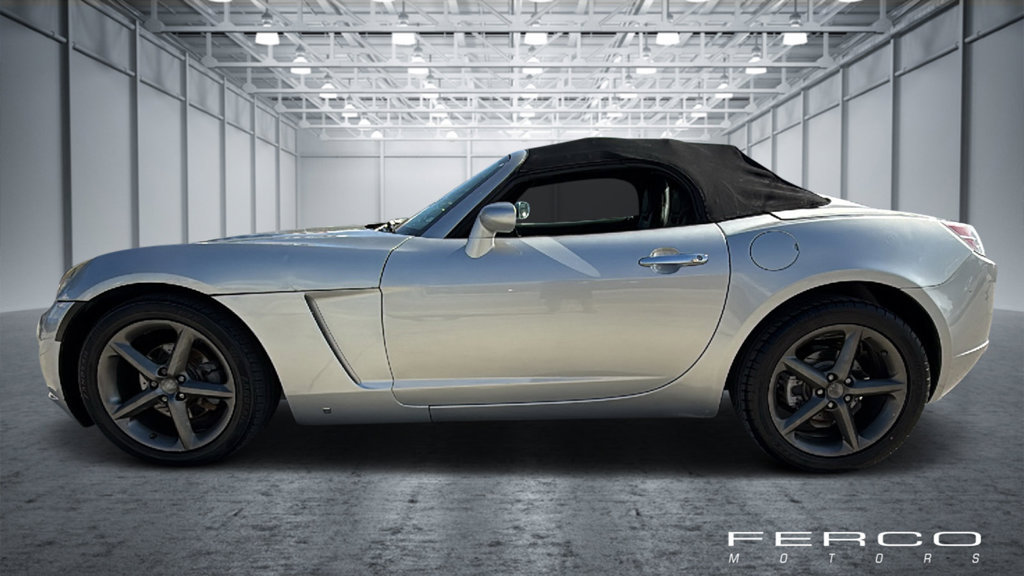 Used 2008 Saturn Sky Red Line RWD image 2