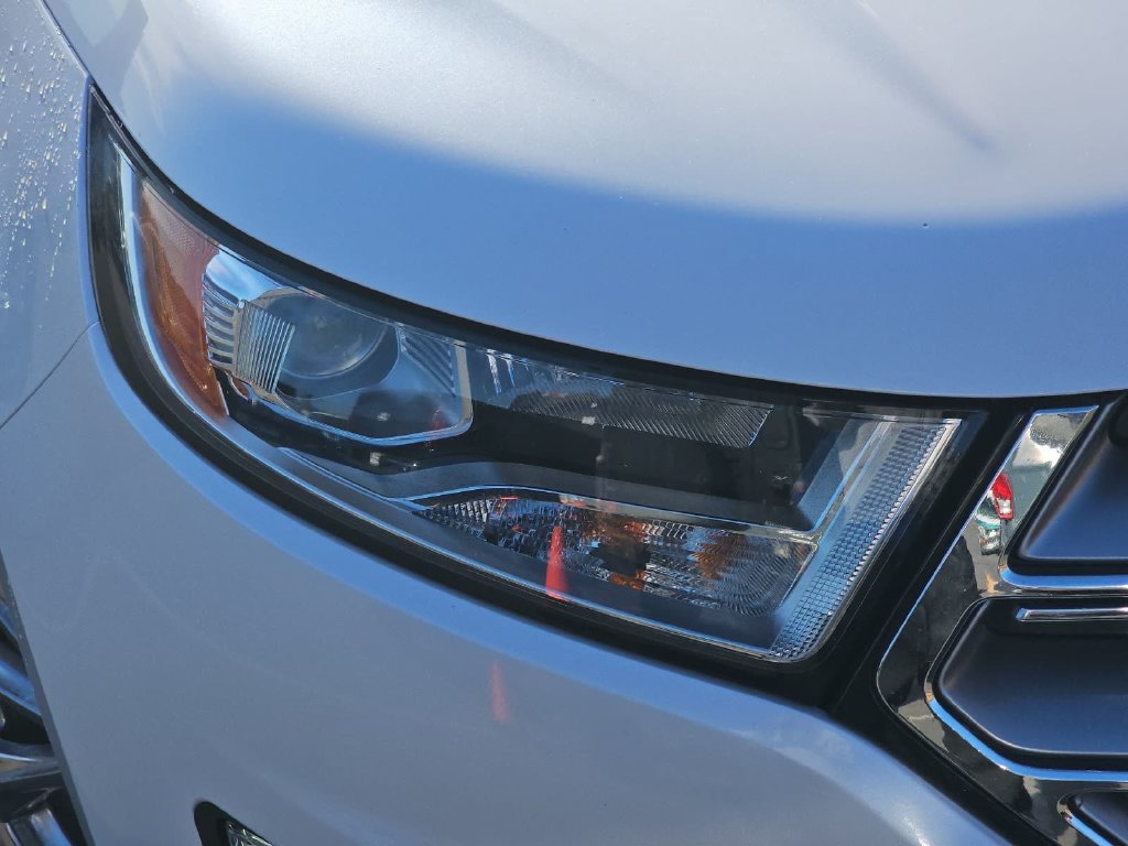 Used 2017 Ford Edge Titanium AWD/4WD image 35