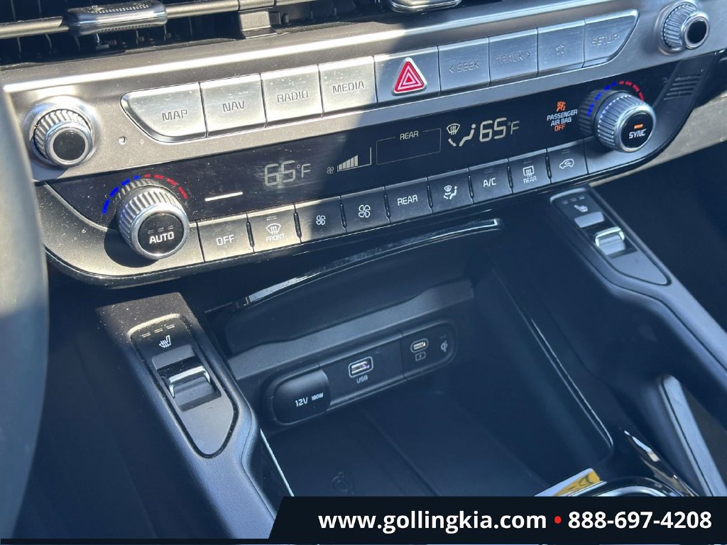 Certified 2024 Kia Telluride S w/ S Sunroof Package AWD/4WD image 28
