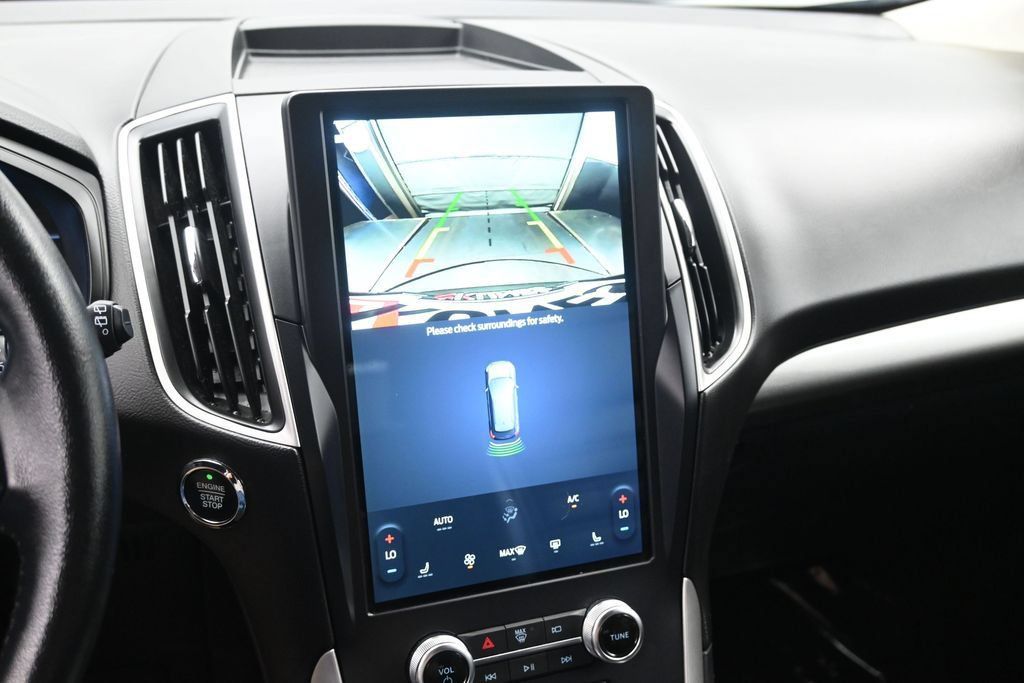 Used 2024 Ford Edge SEL AWD/4WD image 14