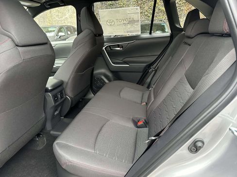 New 2025 Toyota RAV4 SE image 17