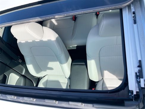 Used 2025 Honda Civic Sport Touring image 21