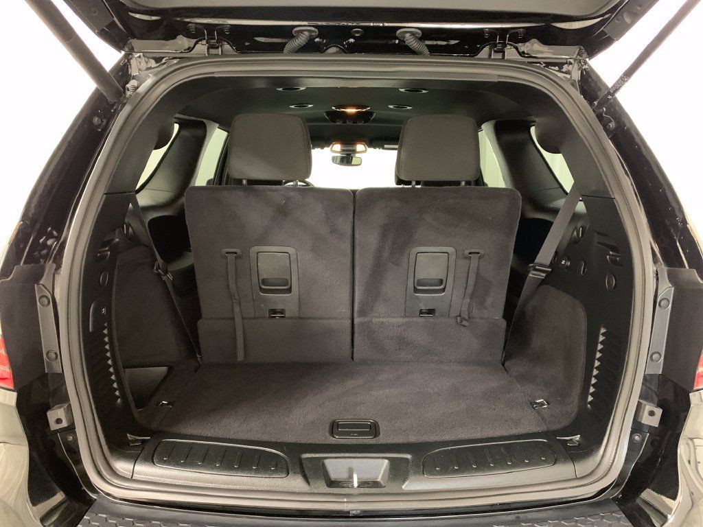Used 2023 Dodge Durango R/T w/ Blacktop Package AWD/4WD image 22