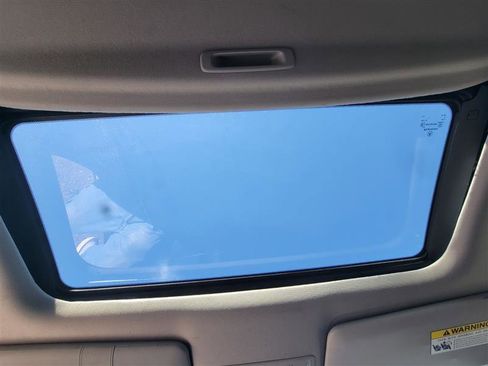 Used 2014 Acura ILX w/ Technology Package image 20