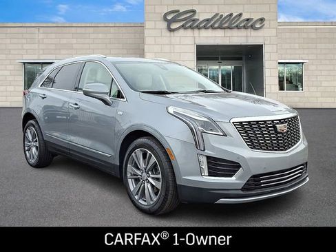 Certified 2024 Cadillac XT5 Premium Luxury image 2