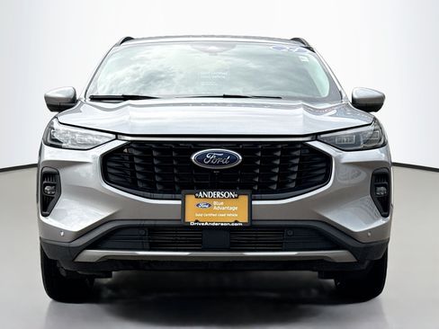 Used 2024 Ford Escape Platinum AWD/4WD image 16
