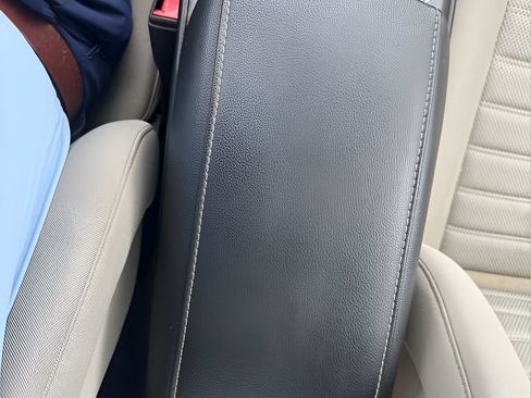 Used 2018 Ford Fusion S FWD image 34