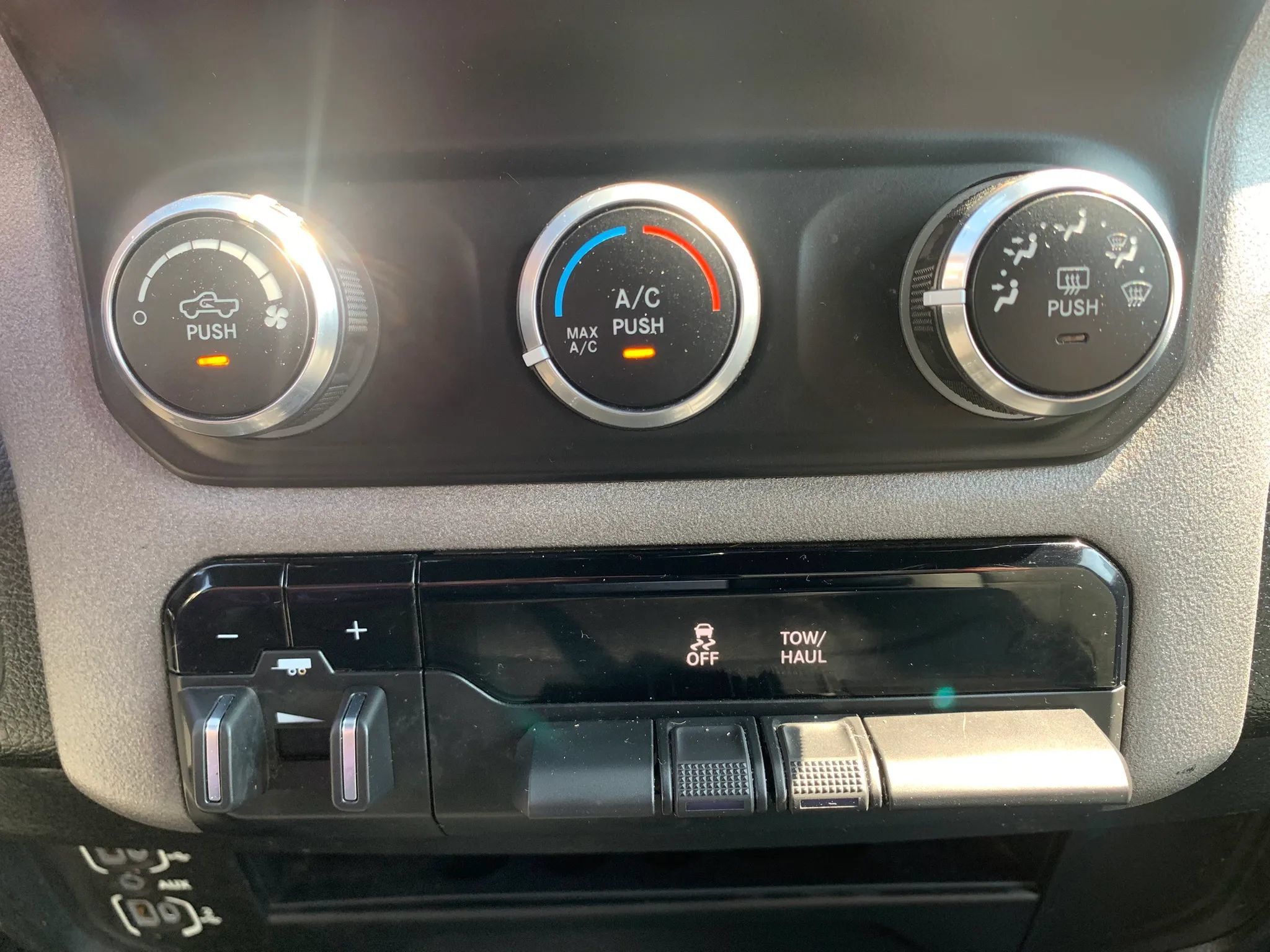 Used 2021 RAM 2500 Tradesman AWD/4WD image 17
