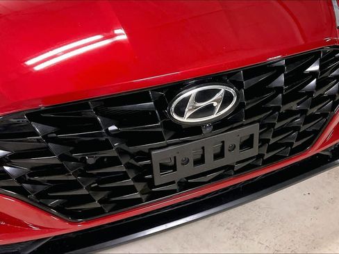 Used 2023 Hyundai Sonata Limited image 31