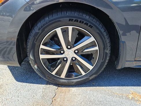 Certified 2023 Honda Civic LX image 9