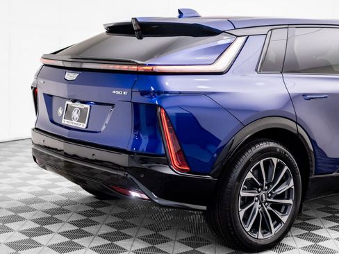 New 2026 Cadillac Lyriq Sport image 31