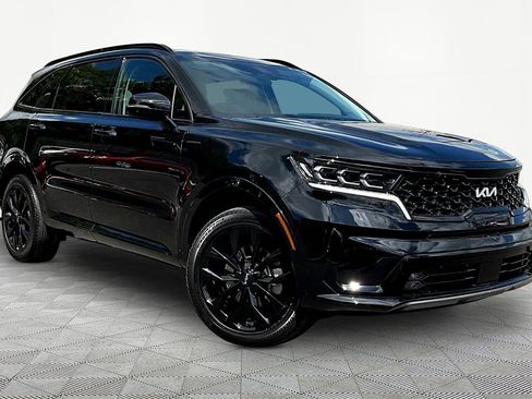 Certified 2023 Kia Sorento SX AWD/4WD image 3