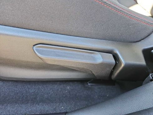 Used 2024 Subaru Impreza 2.0i Sport image 18