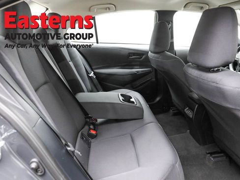 Used 2025 Toyota Corolla LE image 22