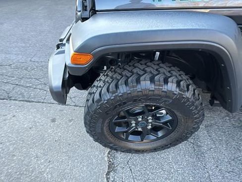 Used 2025 Jeep Wrangler Unlimited Sport S 4xe image 37