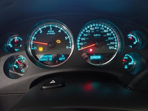 Used 2013 Chevrolet Silverado 1500 LTZ image 23