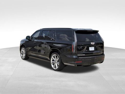 New 2026 Cadillac Escalade ESV Sport w/ Touring Package AWD/4WD image 3