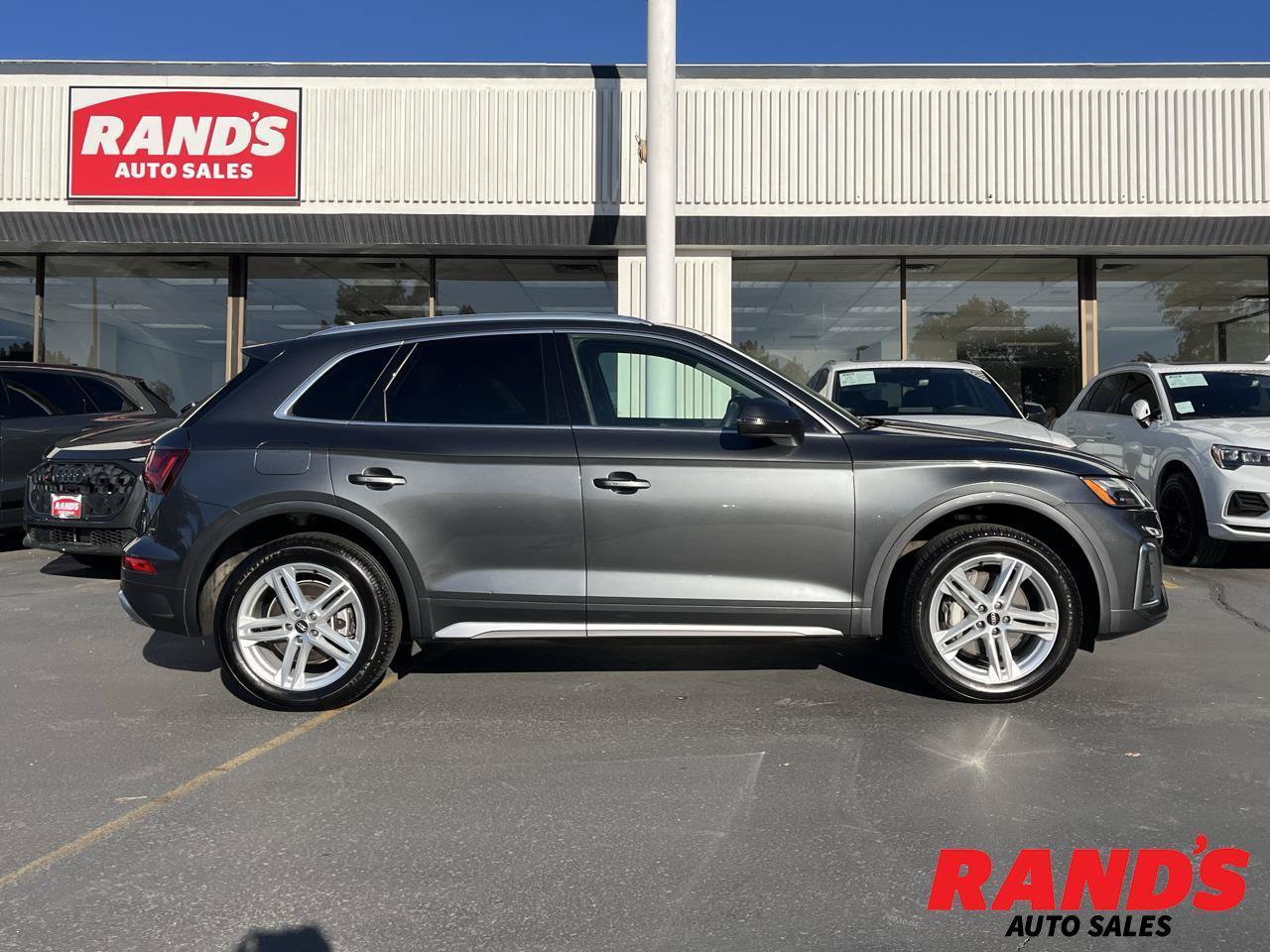 Used 2022 Audi Q5 e Premium AWD/4WD image 1