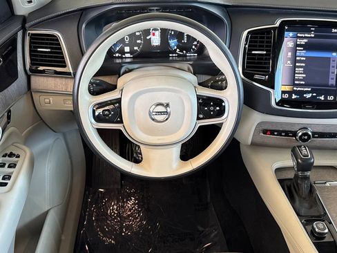 Certified 2022 Volvo XC90 T6 Inscription w/ Advanced Package image 13