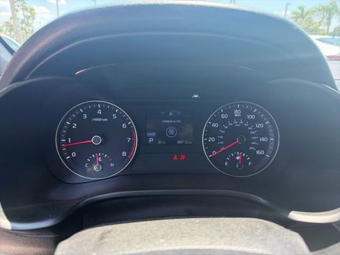 Used 2021 Kia Forte GT-Line w/ GT-Line Premium Package FWD image 5