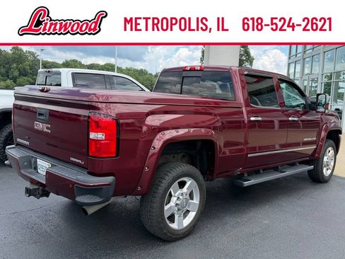 Used 2016 GMC Sierra 2500 Denali AWD/4WD image 5