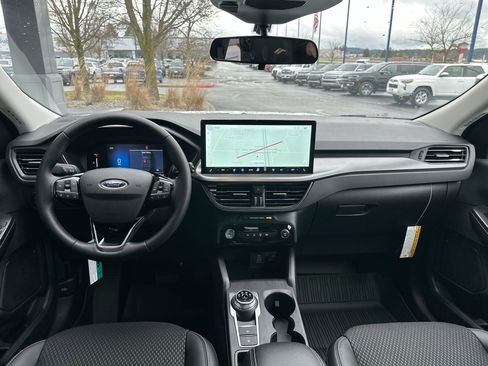 New 2025 Ford Escape SE FWD image 22
