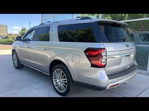 Used 2024 Ford Expedition Max Limited AWD/4WD image 5
