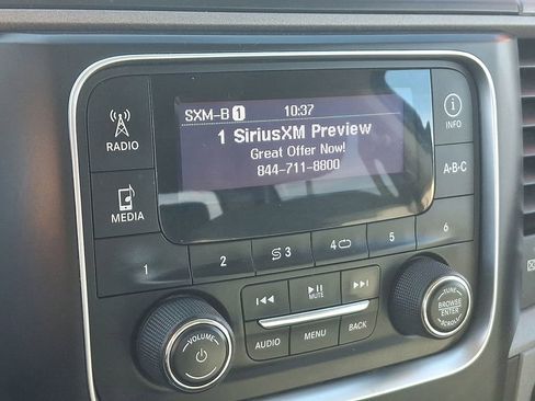 Used 2014 RAM 2500 Tradesman w/ Chrome Appearance Group image 17