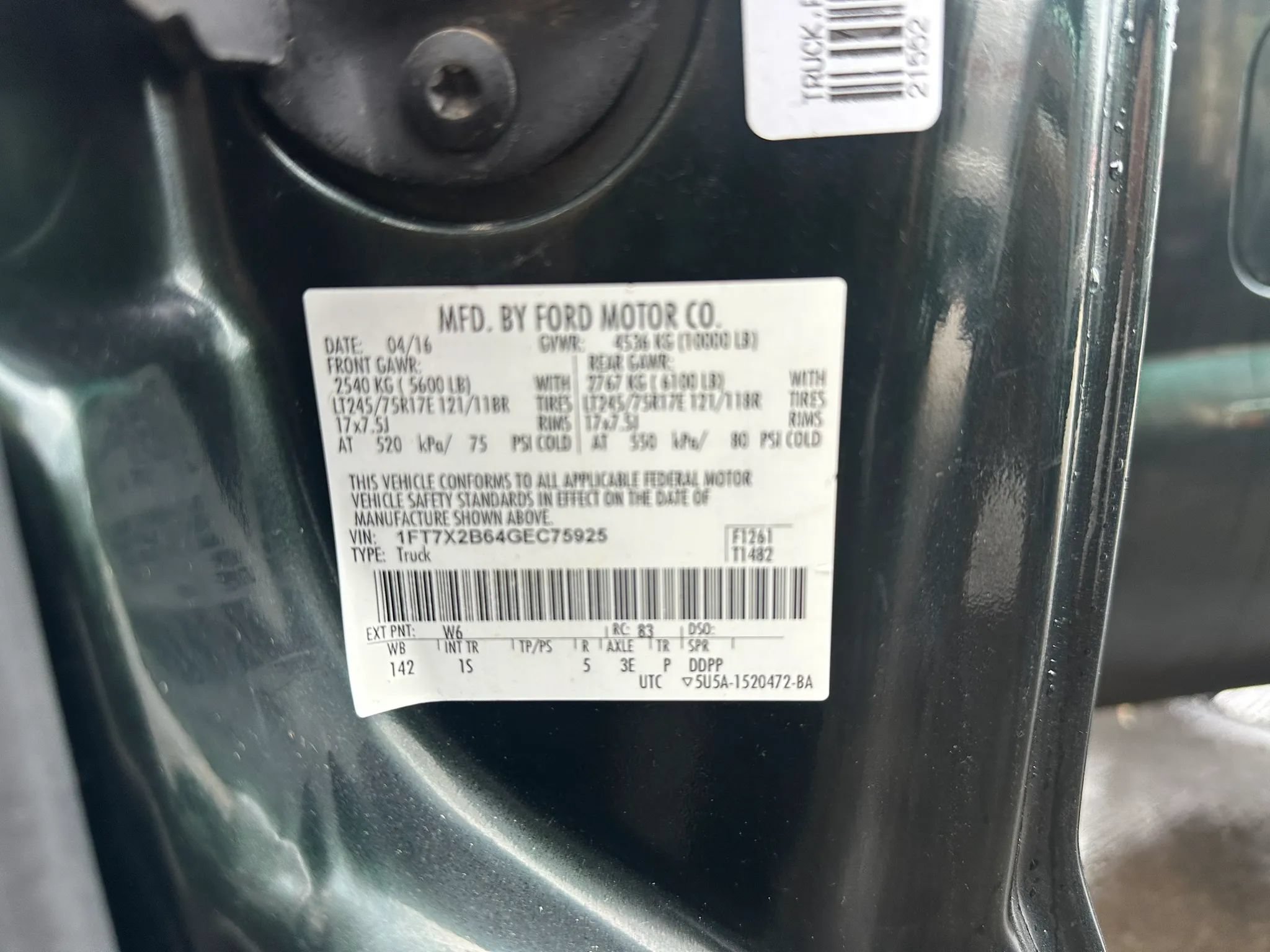 Used 2016 Ford F250 XL w/ Power Equipment Group AWD/4WD image 11
