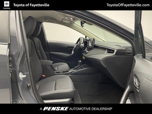 Used 2024 Toyota Corolla LE image 16