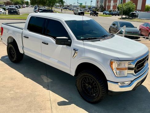 Used 2022 Ford F150 XLT w/ Equipment Group 301A Mid image 4