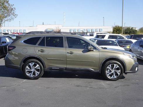Used 2021 Subaru Outback Limited image 5