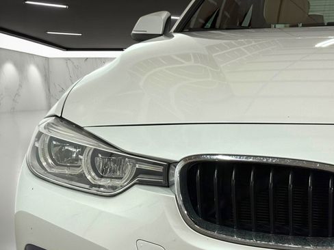 Used 2018 BMW 330i 330i w/ Convenience Package image 10