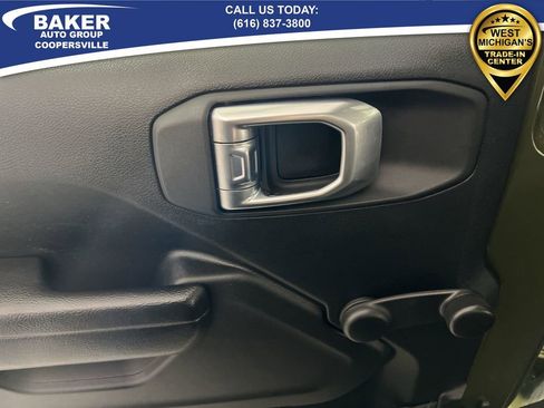 Used 2022 Jeep Wrangler Sport image 22